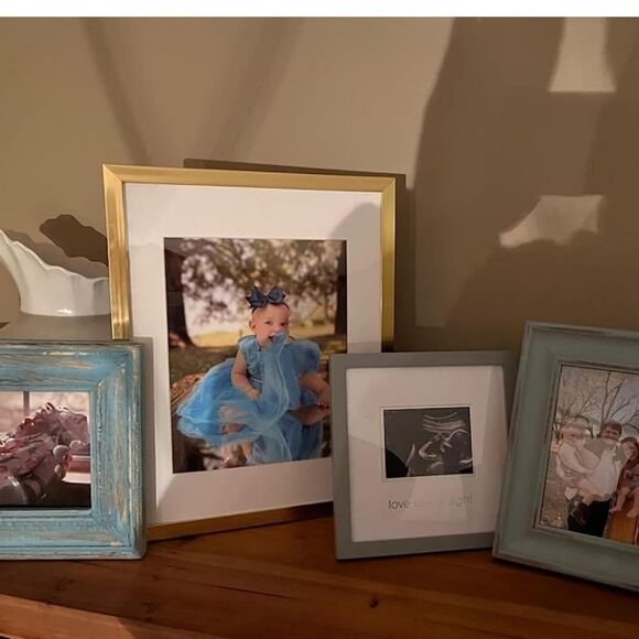 11x14 Picture Frame Set of 2, Display Pictures 8x10 with Mat or 11x14 WithoutMat - Picture 4 of 12